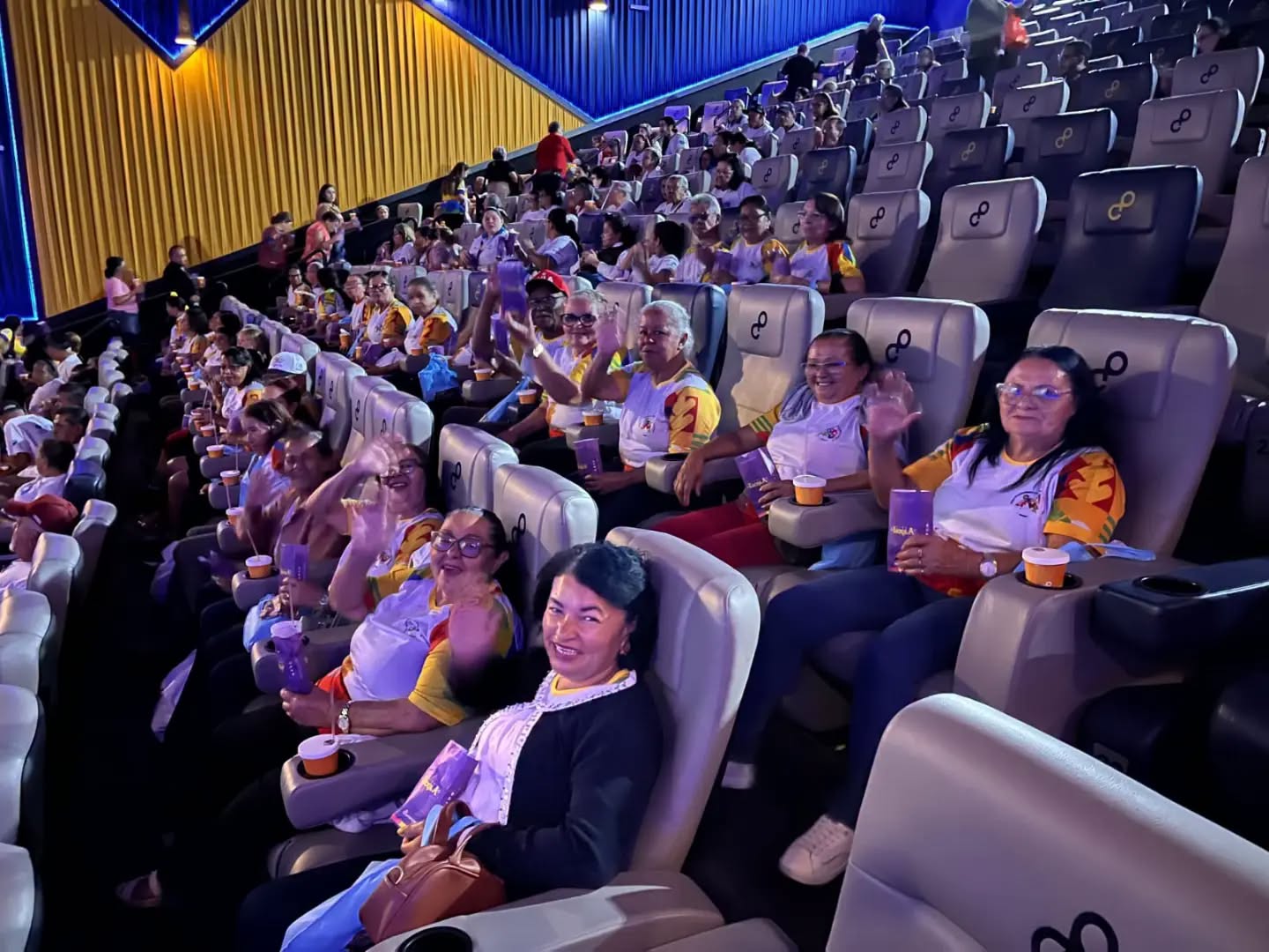 Celebrar a melhor idade é valorizar histórias e saberes